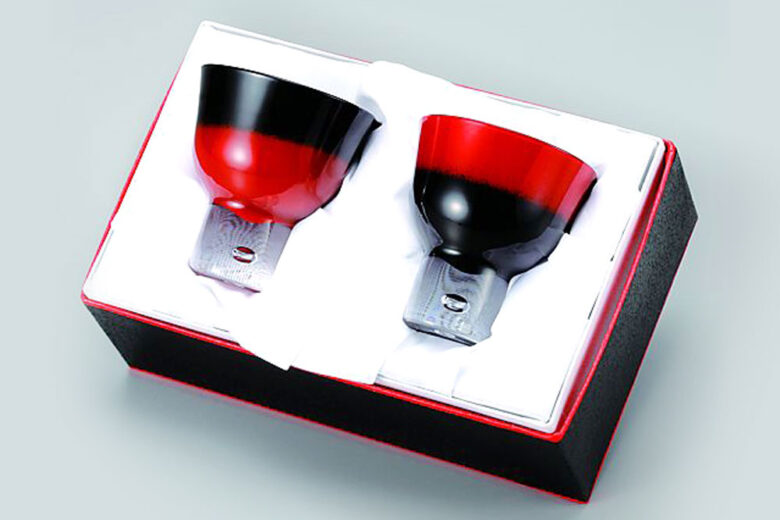 Takahashi Shoten Aizu lacquered ware